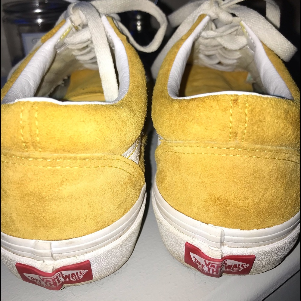 Vans - Picture 3 of 3